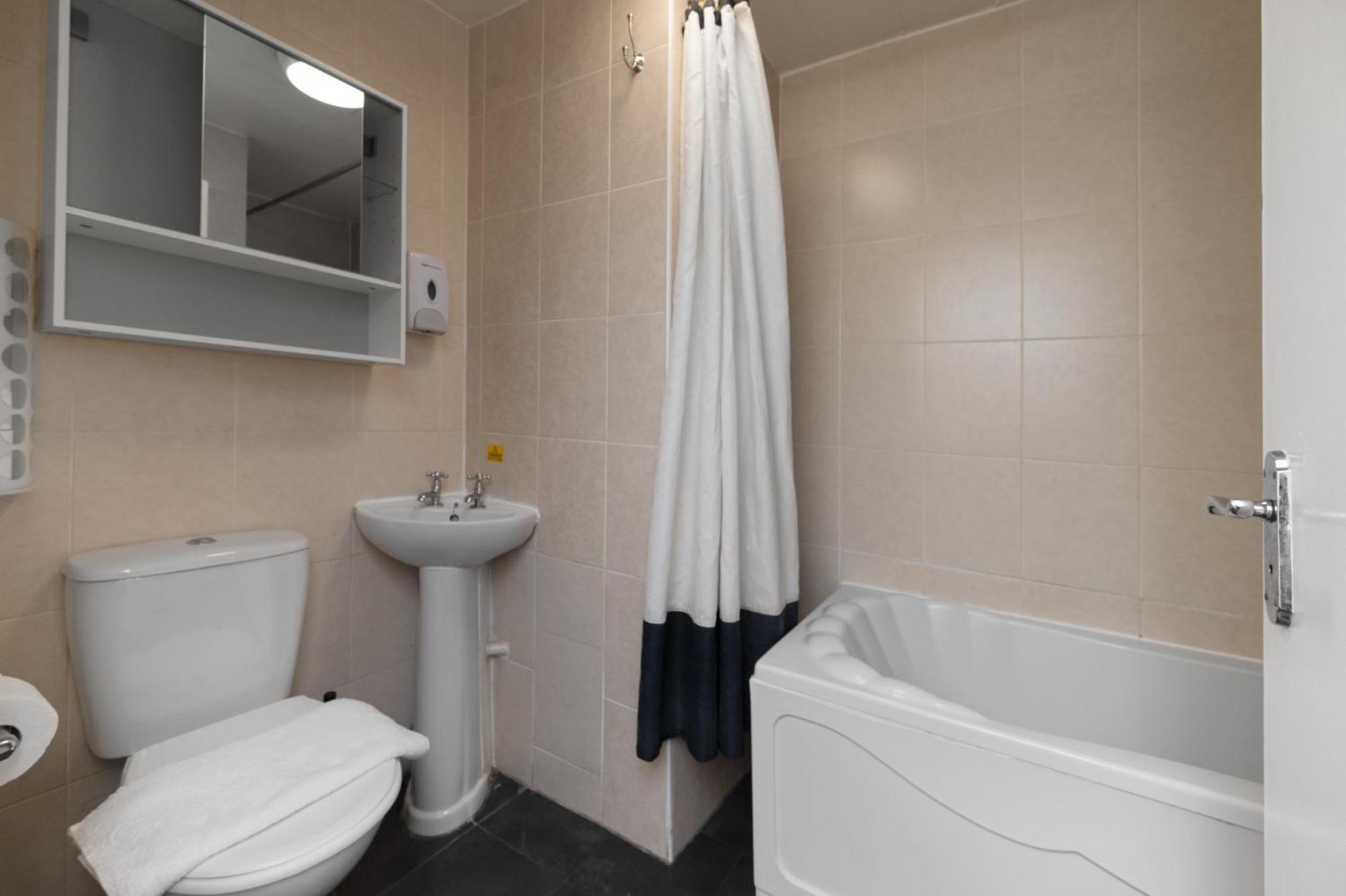 Flexistay Tulsi Aparthotel Κρόιντον Εξωτερικό φωτογραφία